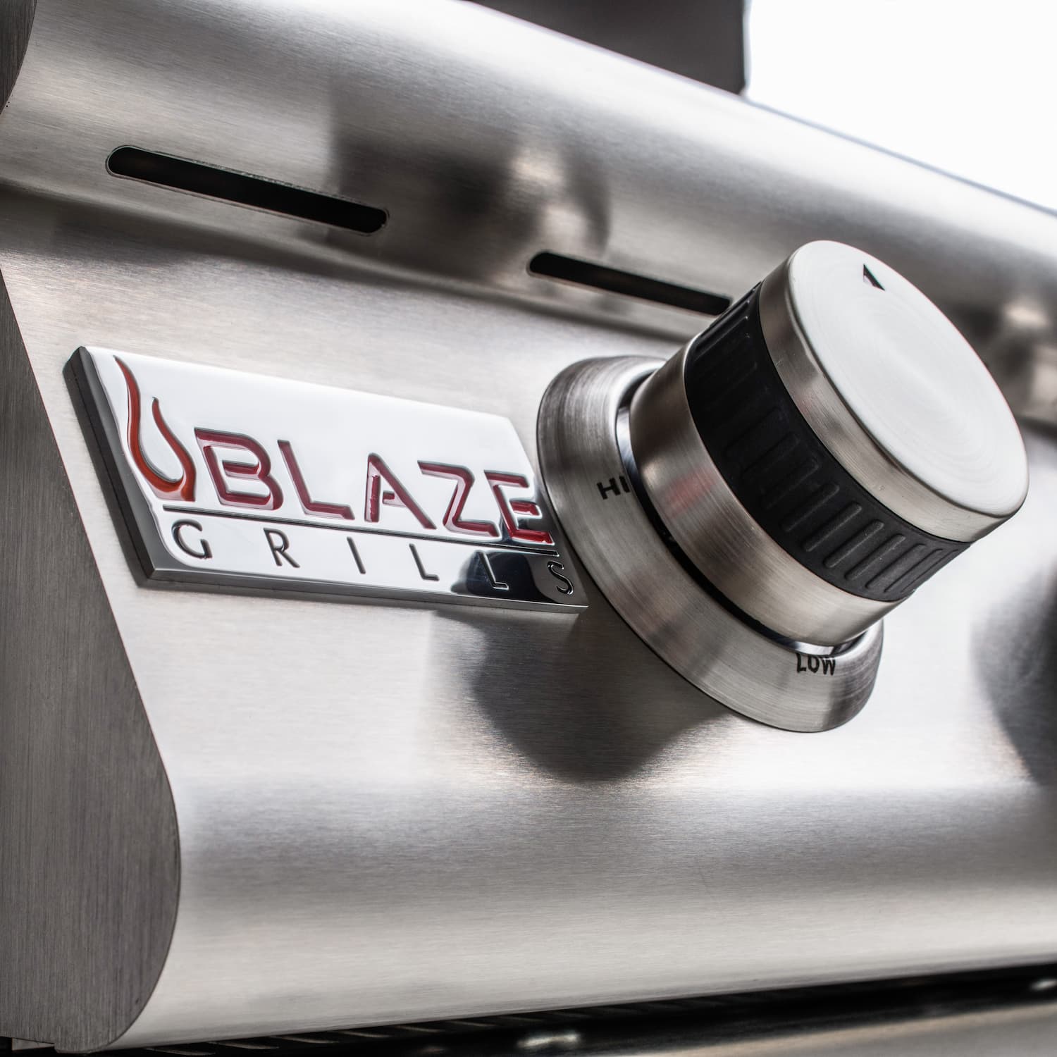 Blaze Prelude 25-Inch 3-Burner Built-In Natural Gas or LP Propane Gas Grill-BLZ-3LBM