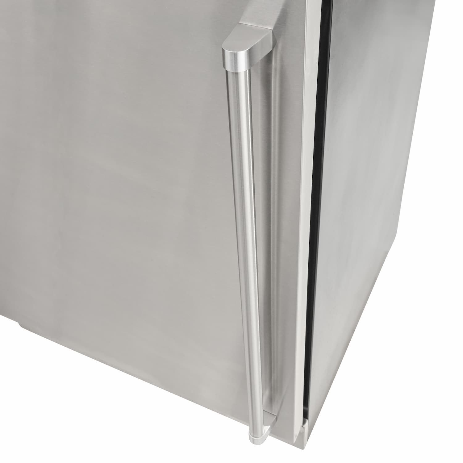 Coyote 24-Inch 5.5 Cu. Ft. Reversible Door Outdoor Rated Compact Refrigerator C124R-S