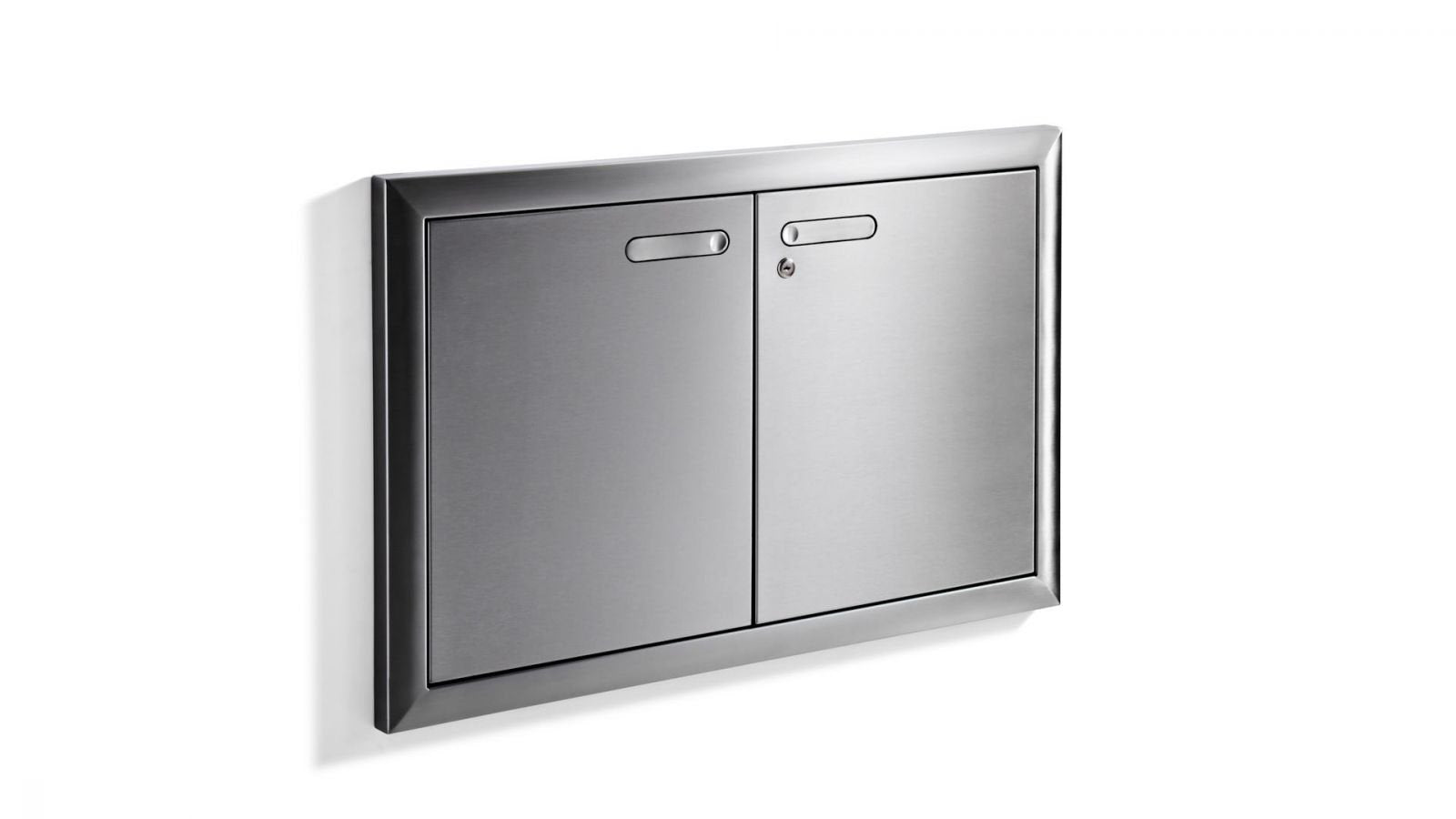 Lynx Professional 36-Inch Sealed Pantry - LPA36