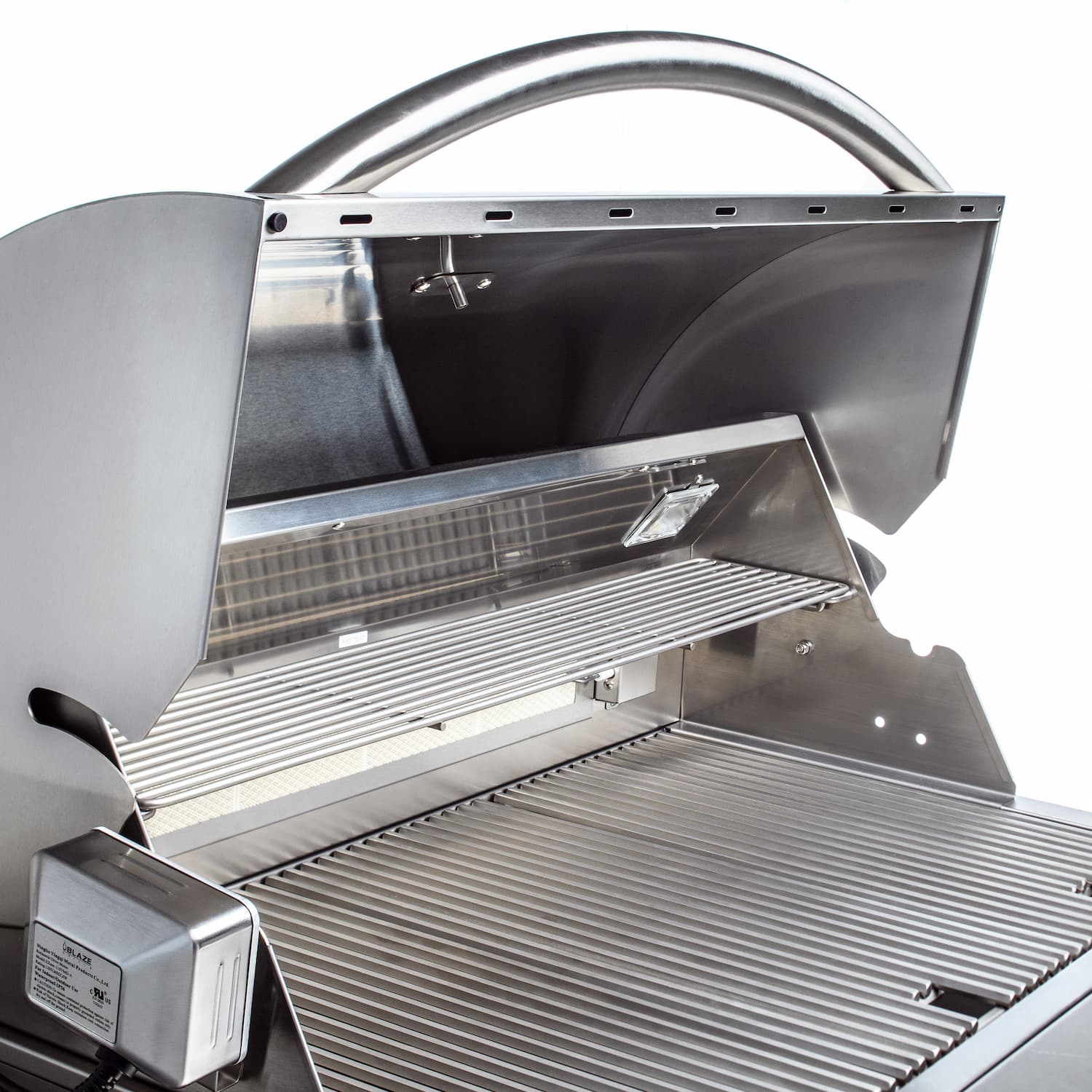 Blaze Professional LUX 34 Inch 3 Burner Natural Or Propane Gas Grill - BLZ-3PRO